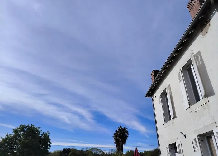 Дом отдыха La Tour Xviii Sarrouilles