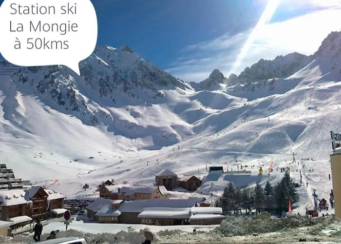 Hébergement de vacances La Tour Xviii *